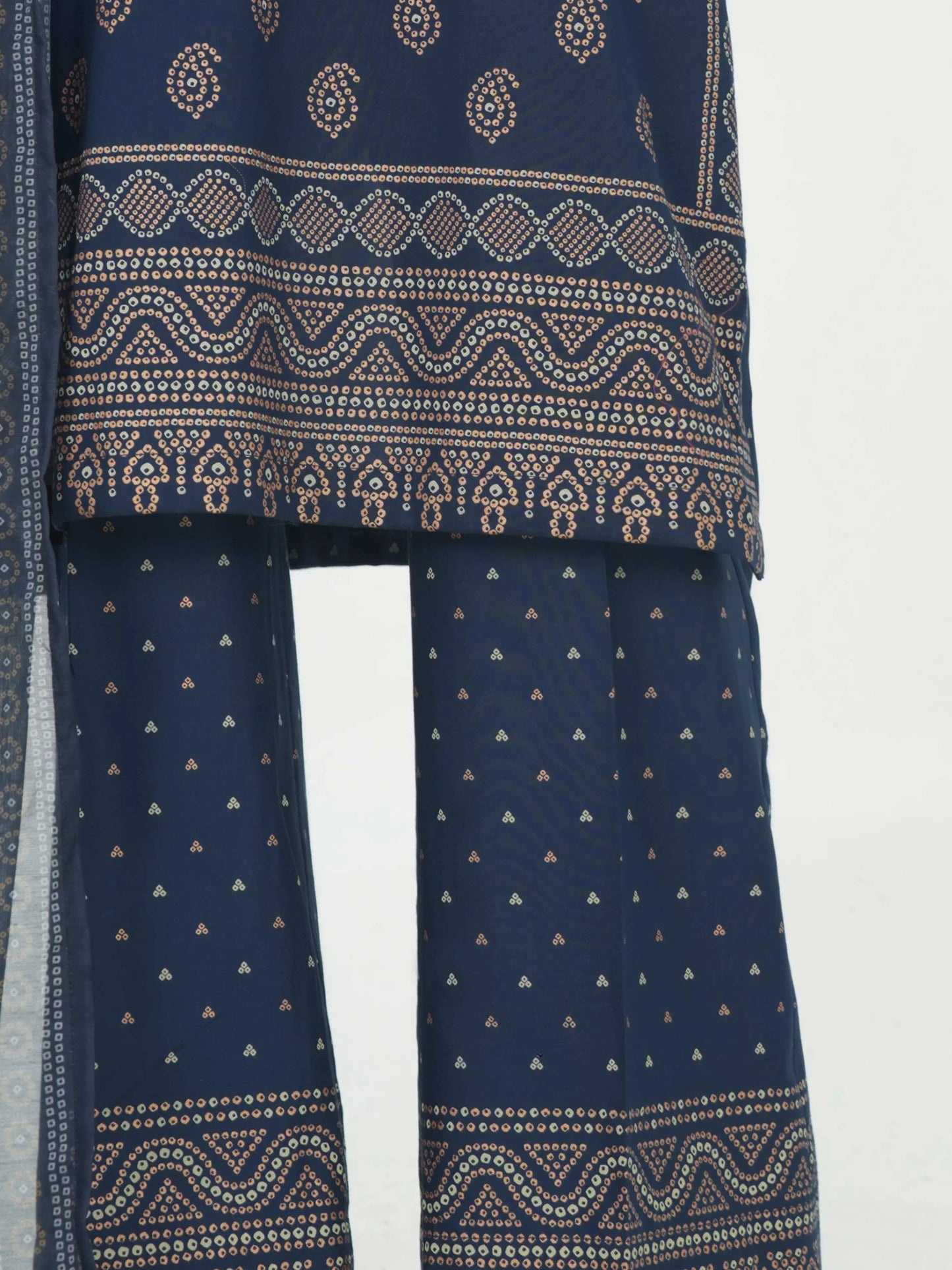 3 Piece Lawn Suit- Printed (Stitched)