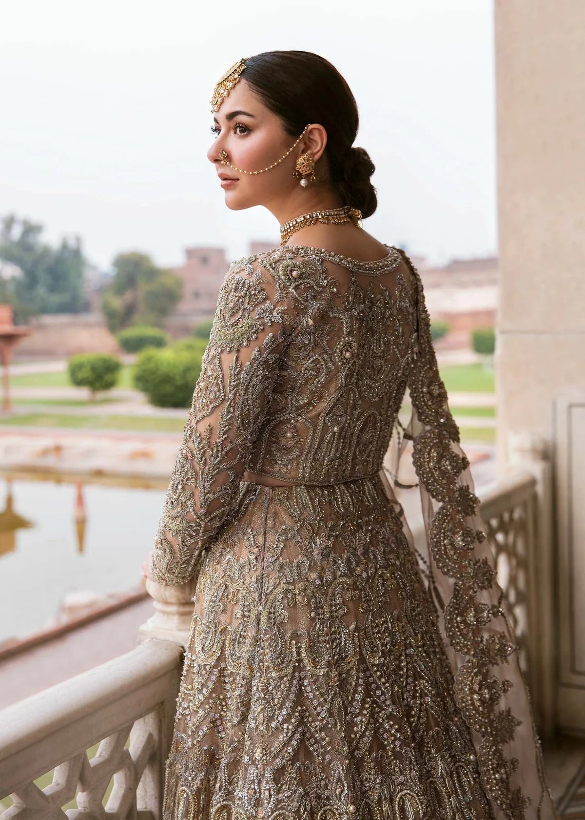 Zaina Peach Bridal Lehenga – Luxury Embellished Wedding Dress