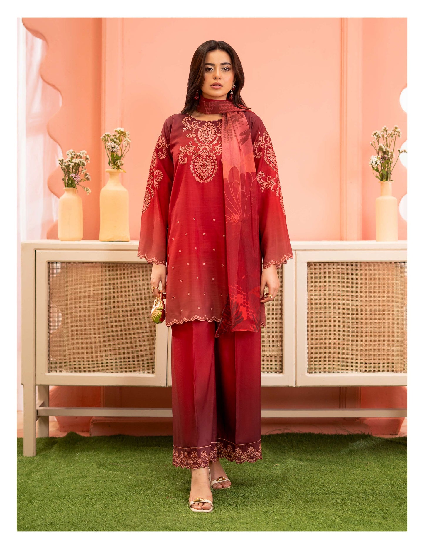 Embroidered Chiffon 3-Piece Suit – Elegant Festive Wear