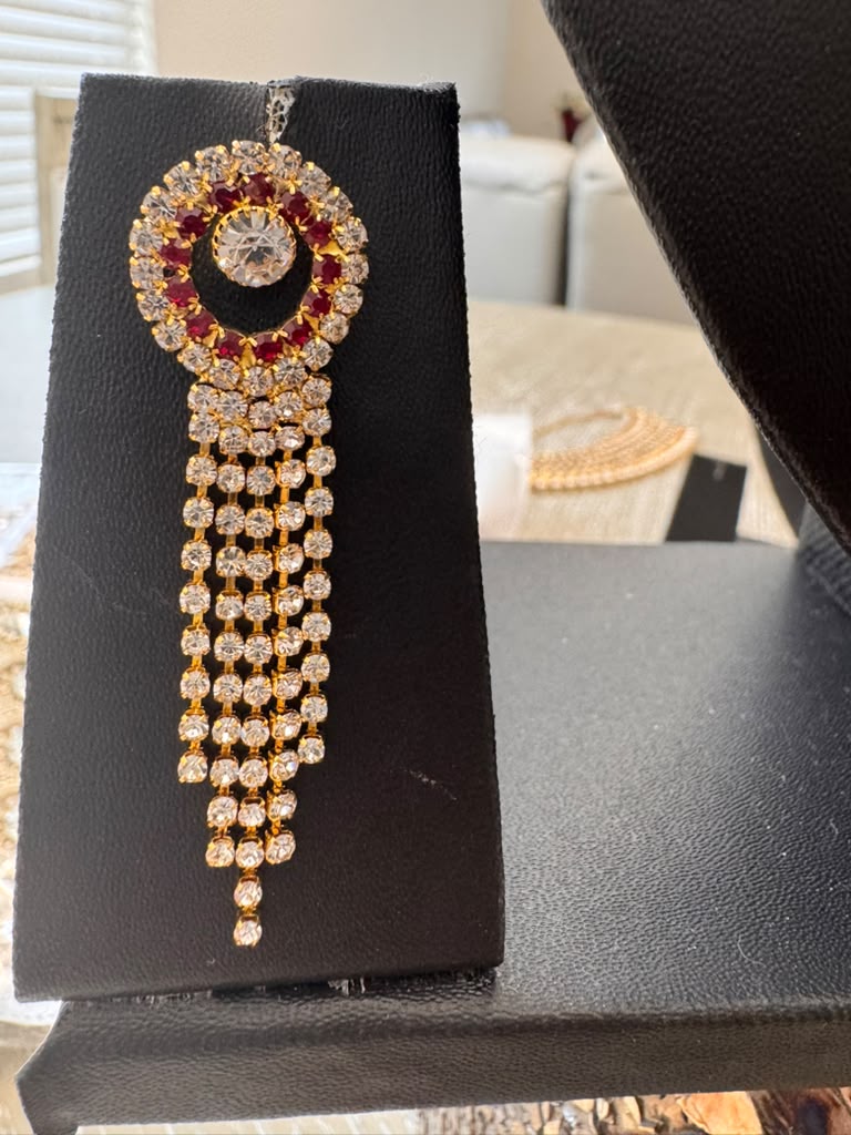 Luxury American Diamond Necklace Set – Earrings, Ring & Bracelet