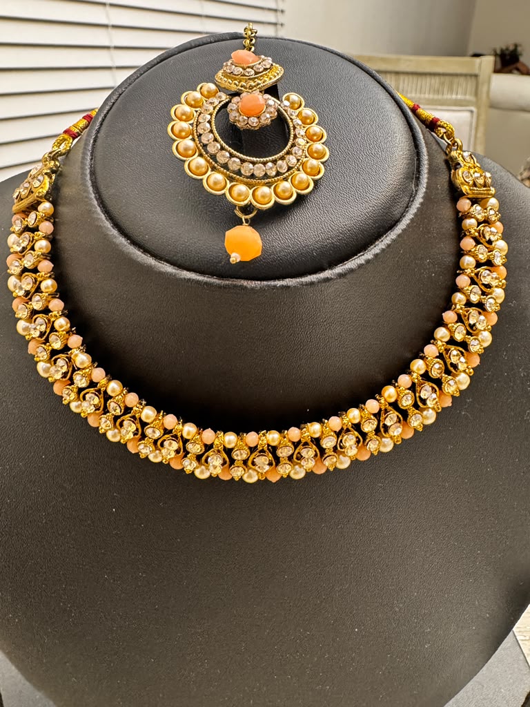 Orange Kundan Choker Jewelry Set – Necklace, Earrings & Maang Tikka