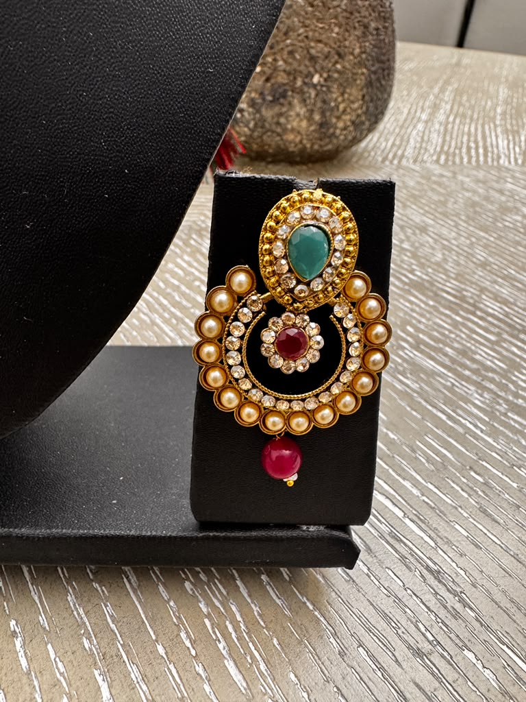 Kundan Bridal Jewelry Set with Earrings & Maang Tikka | Pakistani & Indian Wedding Necklace Set