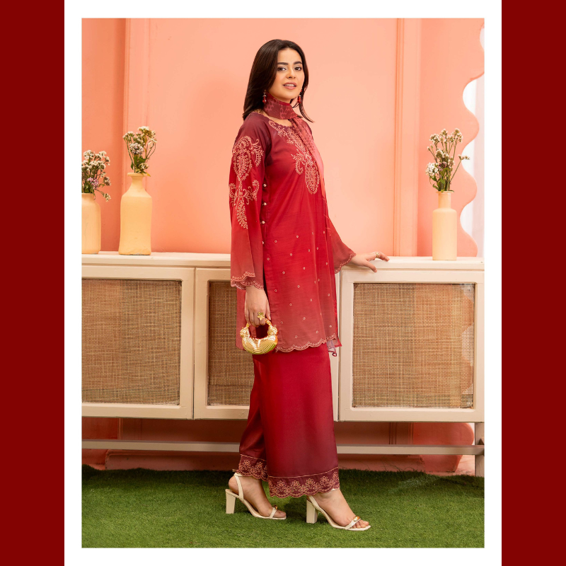 Embroidered Chiffon 3-Piece Suit – Elegant Festive Wear