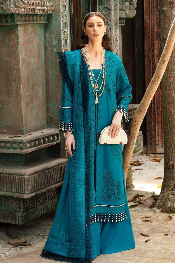 Imrozia Fancy Embroidered Lawn 3 Piece Suit – Blue