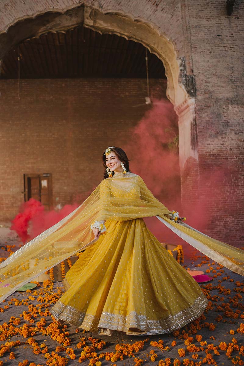 Yellow Bridal Pishwas with Embroidered Dupatta – Mehndi Wedding Dress