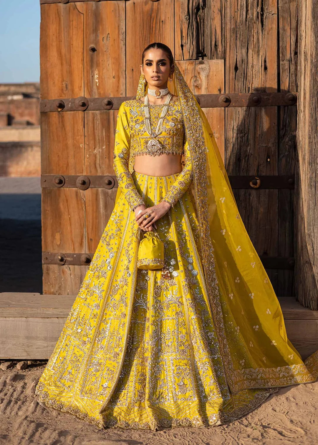 Lehenga Choli with Embroidered Organza Dupatta – Mehndi Wedding Dress