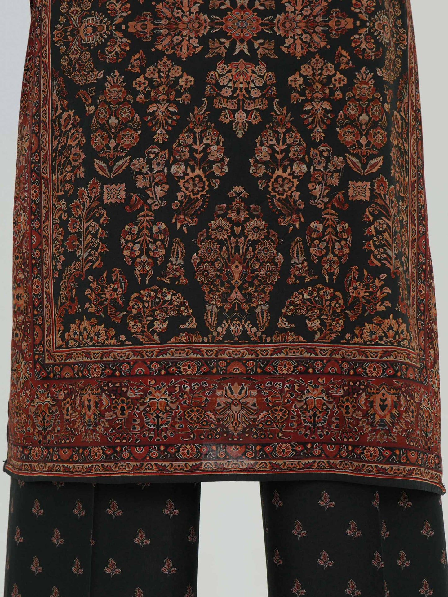 3 Piece Lawn Suit- Printed (Stitched)