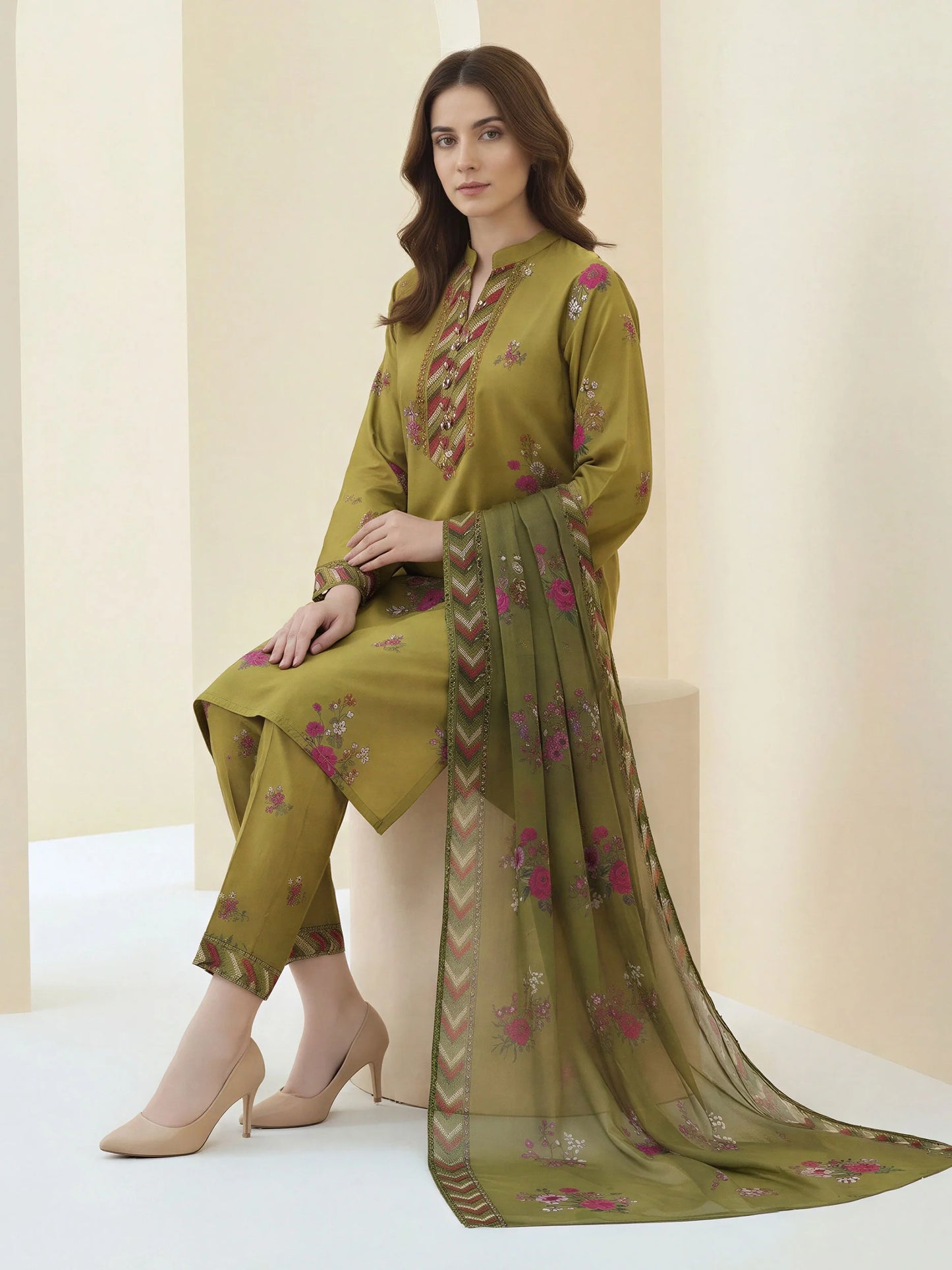3 Piece Lawn Suit- Printed (Stitched)