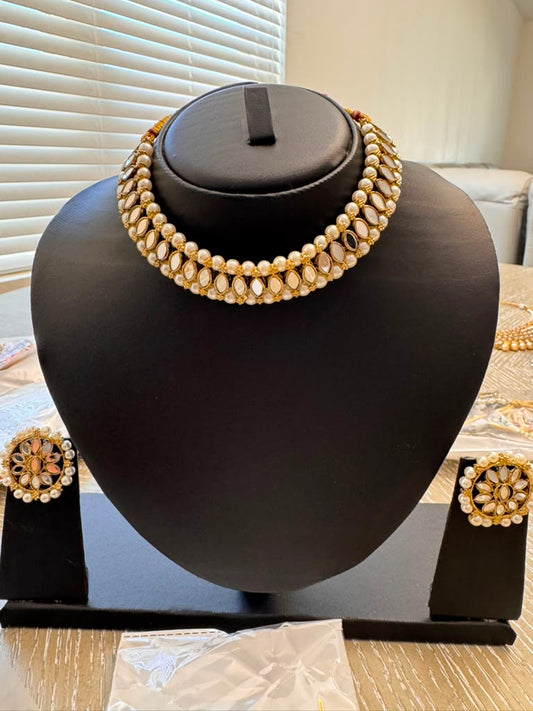 Classic Pearl & Kundan Choker Jewelry Set – Necklace with Stud Earrings