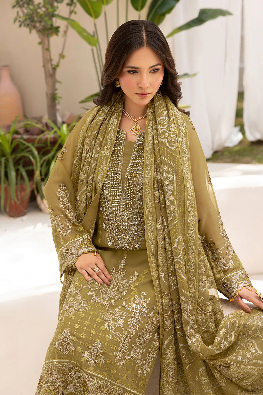 Embroidered Chiffon Suit with Sequins & Hand Embellished Organza ( EC116 )