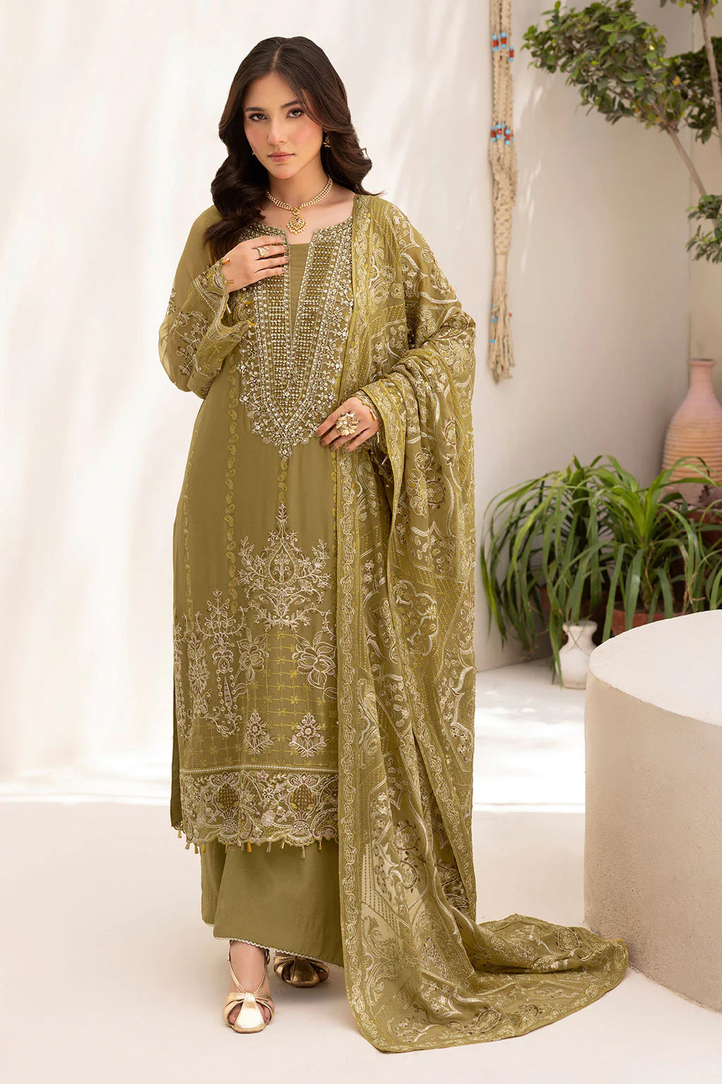 Embroidered Chiffon Suit with Sequins & Hand Embellished Organza ( EC116 )